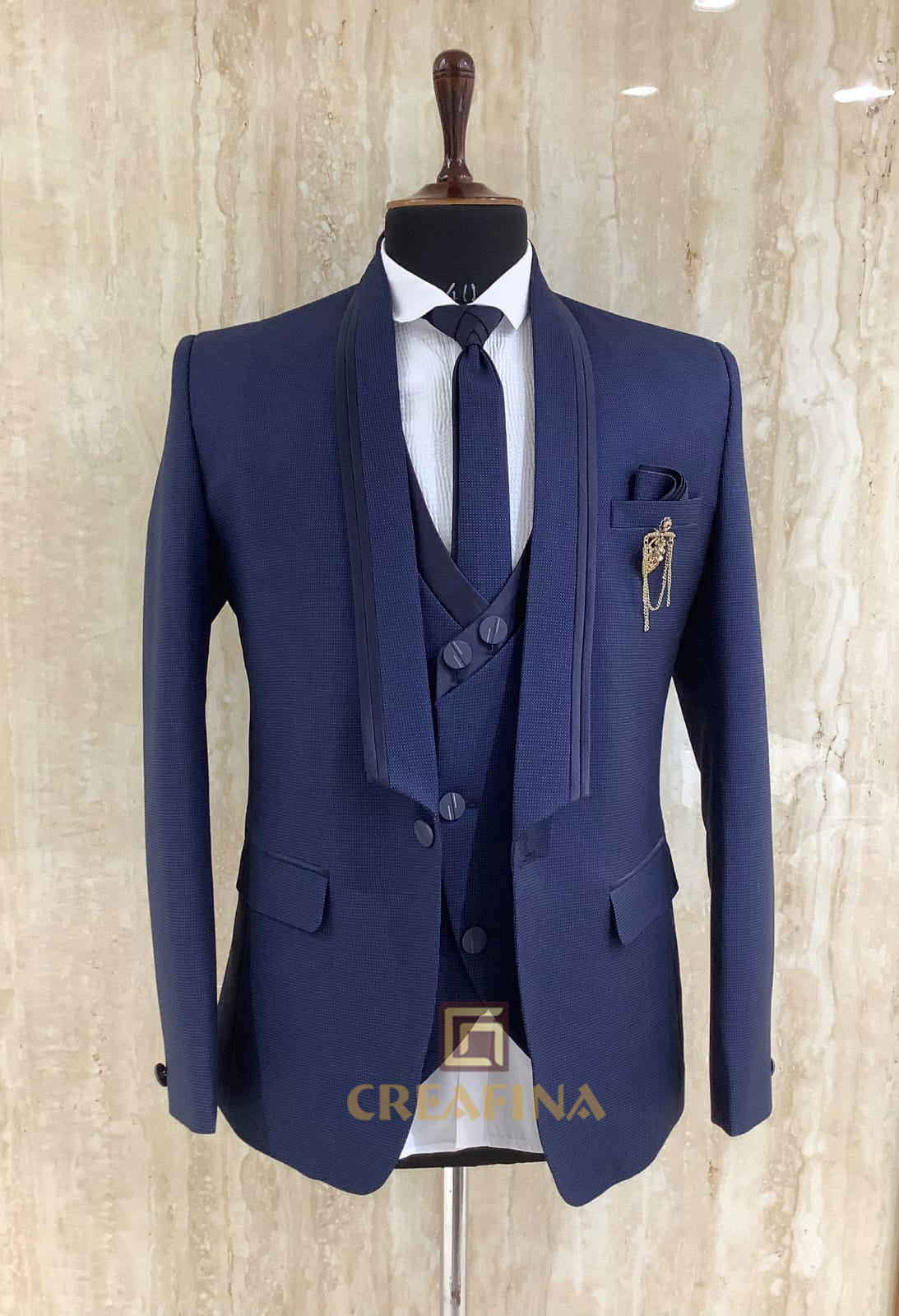 MENS SUIT IN CLASSIC NAVY BLUE COLOR