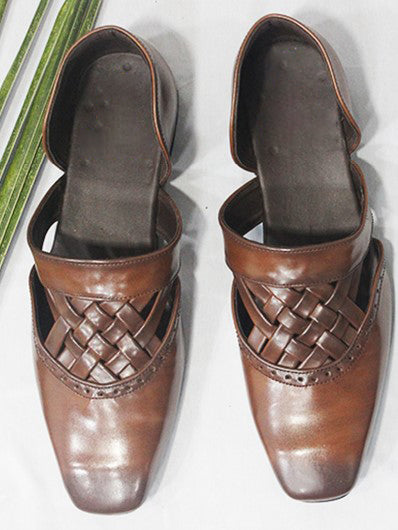 BROWN KNOT PATTERN JUTTI FOR MENS