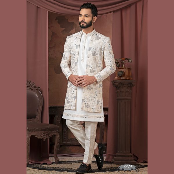 Sherwani, designer sherwani, safa pagari, indo, indowestern, Suits, jodhpuri, menssuit, kurtaset, wedding, weddingwear, Ethnicwear, groom, groomsherwani, groomwear, bride, bridalwear, latest sherwani,