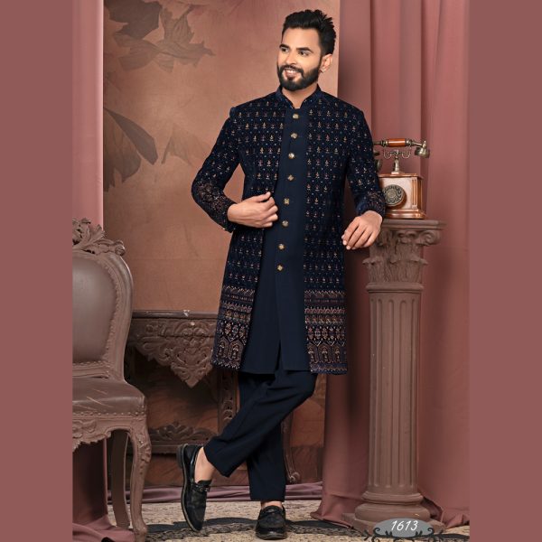 Sherwani, designer sherwani, safa pagari, indo, indowestern, Suits, jodhpuri, menssuit, kurtaset, wedding, weddingwear, Ethnicwear, groom, groomsherwani, groomwear, bride, bridalwear, latest sherwani,