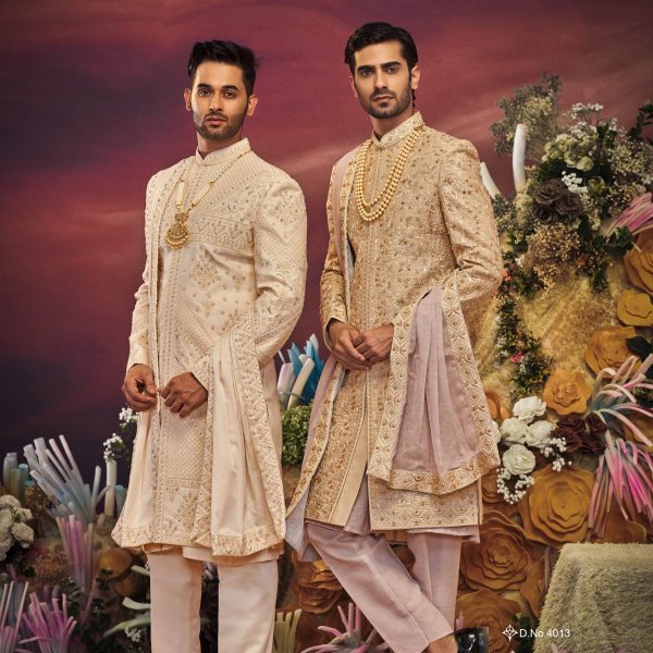 Bridalwear , Bride , Designer Sherwani , Ethnicwear , Groom , Groomsherwani , Groomwear , Indo , Indowestern , Jodhpuri , Kurtaset , Latest Sherwani , Menssuit , Safa Pagari , Sherwani , Suits , Wedding , Weddingwear