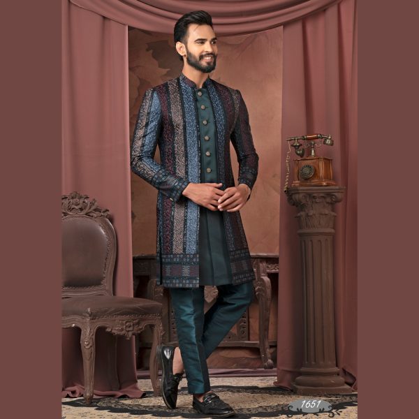 Bridalwear , Bride , Designer Sherwani , Ethnicwear , Groom , Groomsherwani , Groomwear , Indo , Indowestern , Jodhpuri , Kurtaset , Latest Sherwani , Menssuit , Safa Pagari , Sherwani , Suits , Wedding , Weddingwear